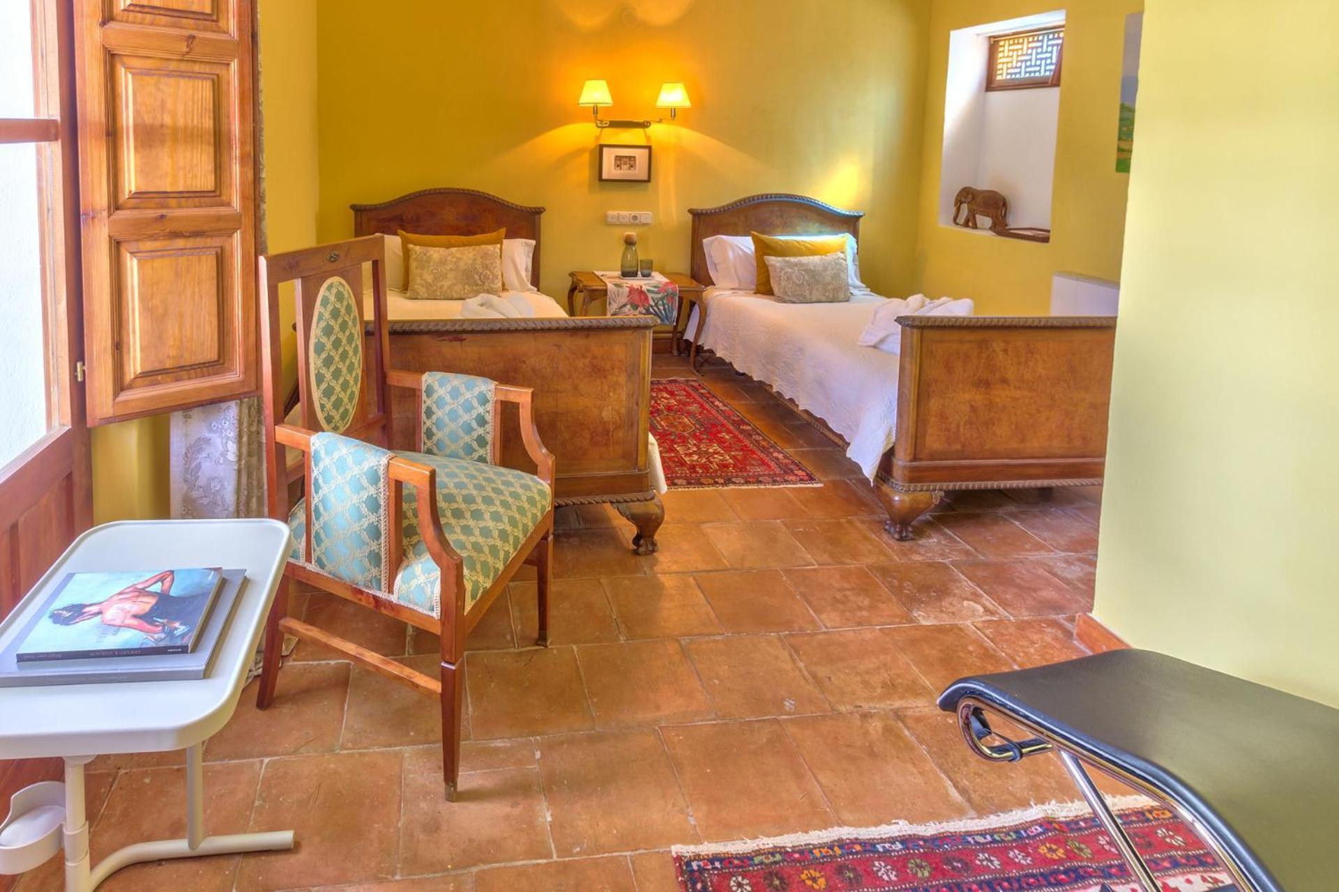 Cortijo El Pino Retreat * Albunuelas